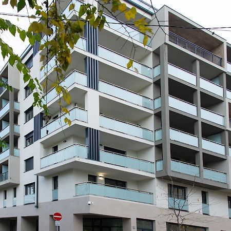 Westside Apartments By Urbanrent Budapest Exterior photo